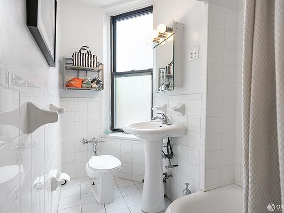 4th image of 53 Morton St #5M
