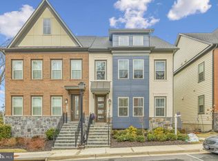 6127 Olivet Dr, Alexandria, VA 22315