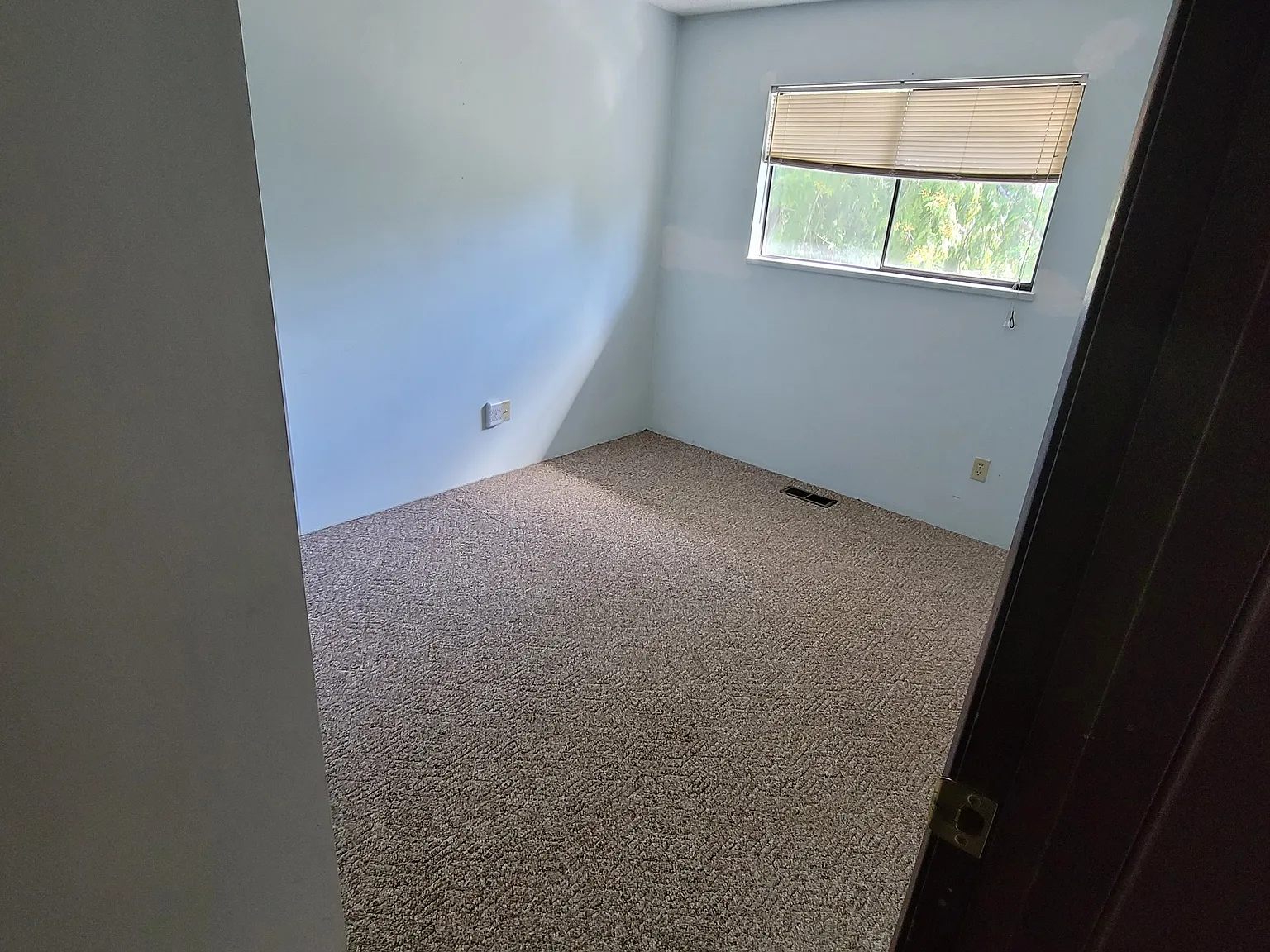 14953 71a Ave — Photo 4