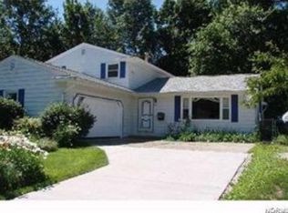 621 University Ave, Elyria, OH 44035