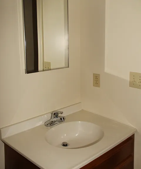 118 Delaware Ave #1 — Photo 10