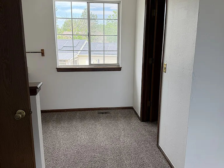 4657 Freeport Way — Photo 11