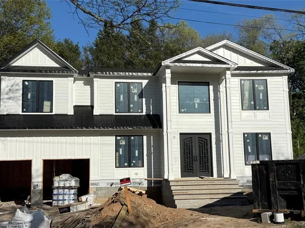 382 Harrison St, Paramus, NJ 07652