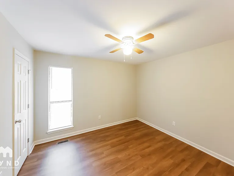 5217 Starlite Dr — Photo 14