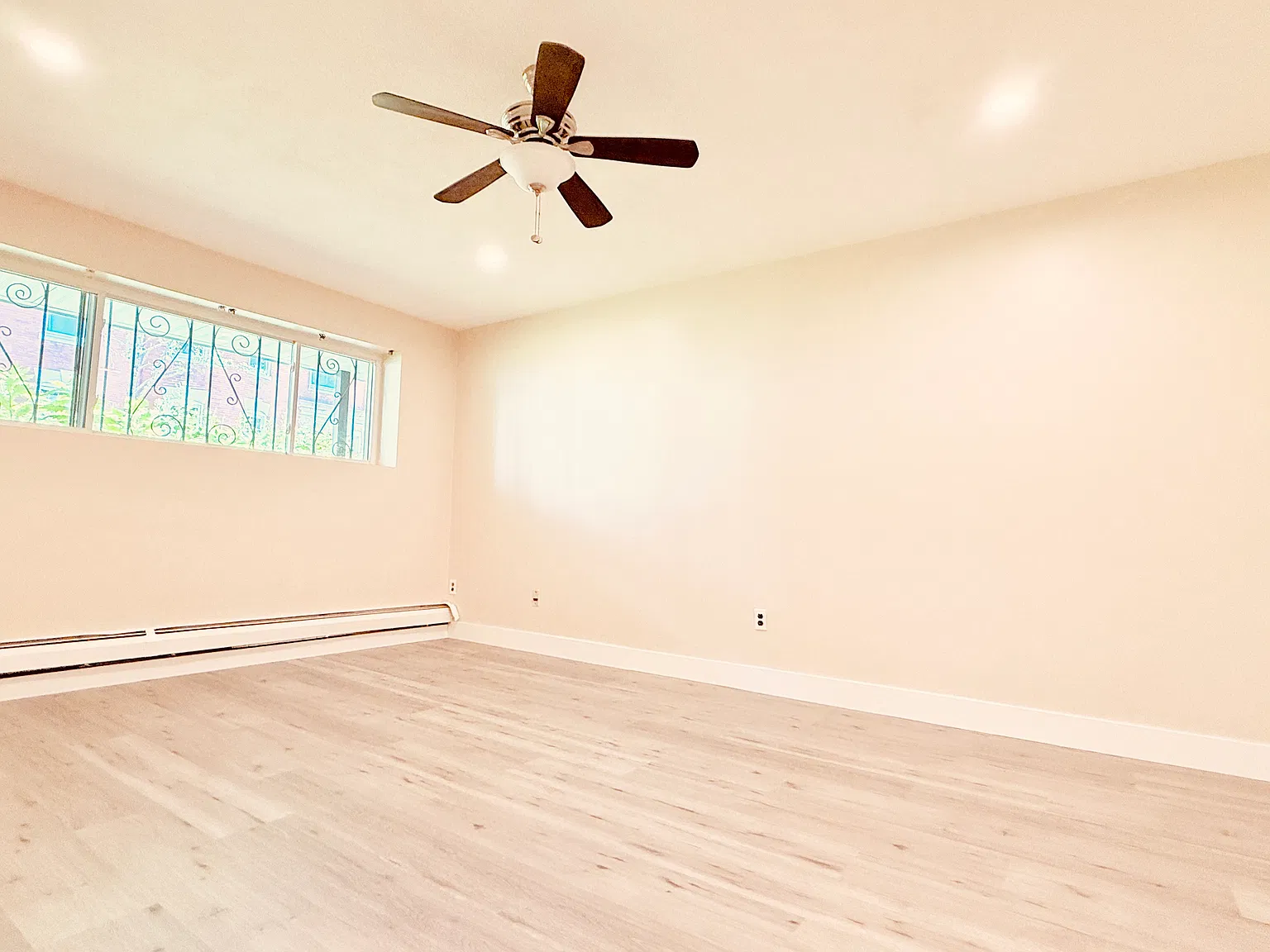 2 bed, 787 sqft, $2,600 — Photo 4