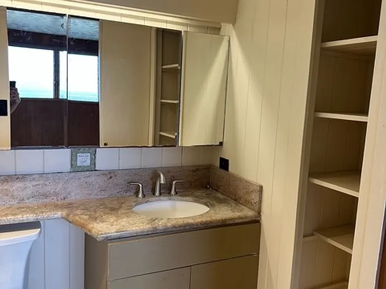 655 Hinano St #A — Photo 15