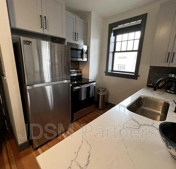 630 E 16th Ave #202 — Photo 16
