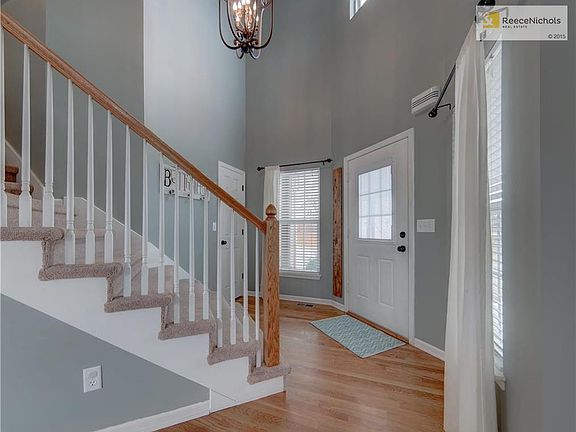 4th image of 12135 Pine Valley Dr