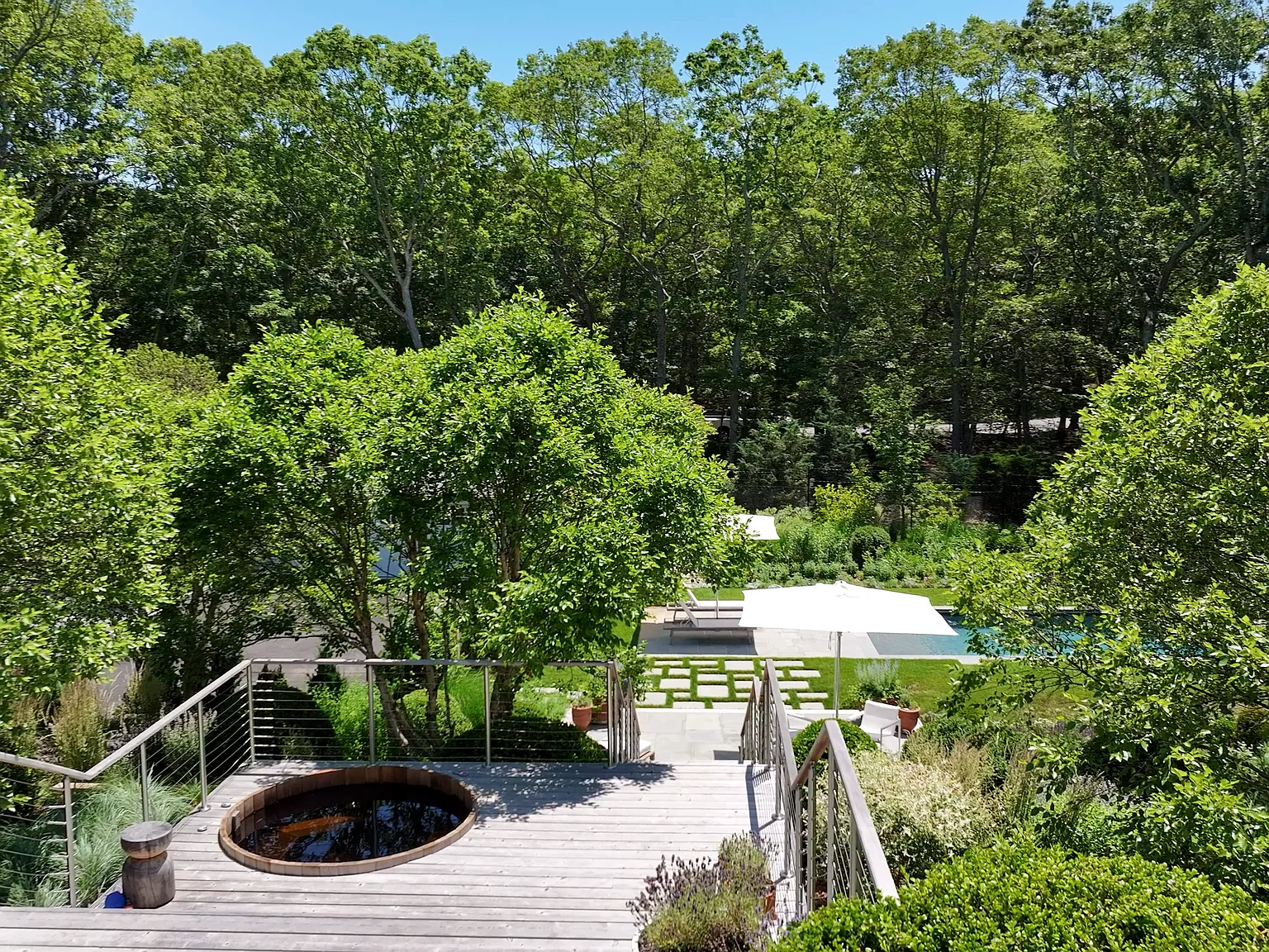 East Hampton Traditional — Photo 4