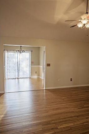 5th image of 2305 Wynwood Dr