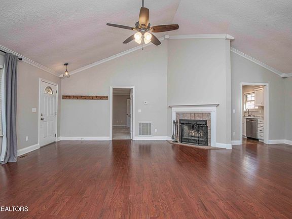 5th image of 1559 Crestridge Dr