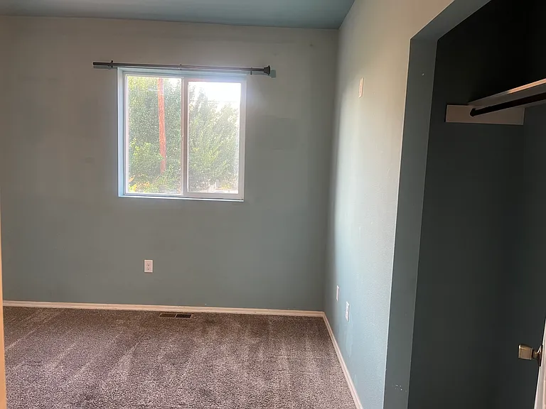 406 E R St #1 — Photo 7