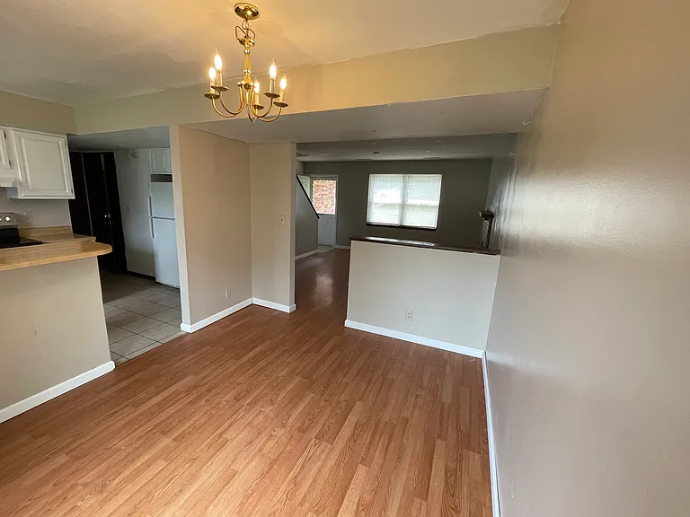 4403 Germantown Dr — Photo 8