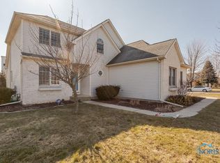 7201 E Lake Ct, Perrysburg, OH 43551