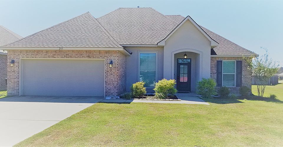 1st image of 203 Piper Dr