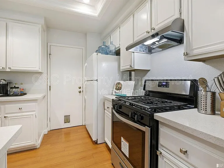 34573 Falls Ter — Photo 13