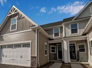 179 Slate Ln, Grand Island, NY 14072