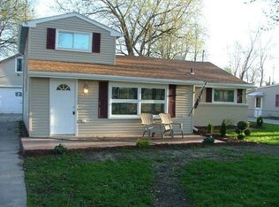 3235 Linda Ln, Lambertville, MI 48144