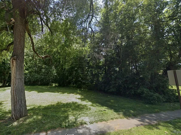 1550 Russell St, Ypsilanti, MI 48198