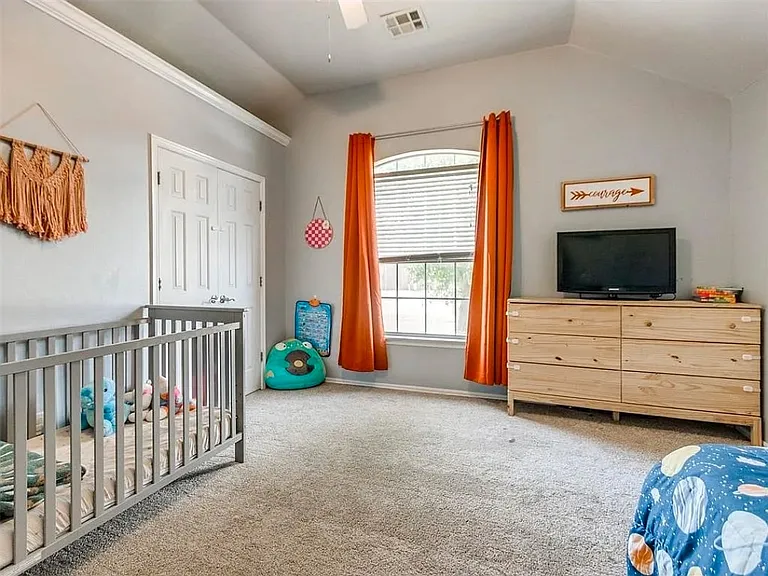 856 Shady Creek Ln — Photo 7