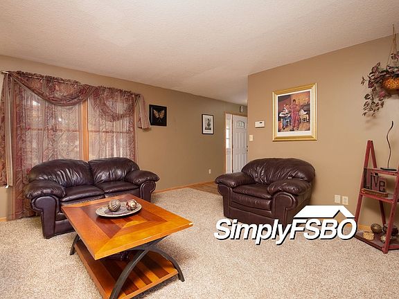 4th image of 4305 27th Avenue Ct