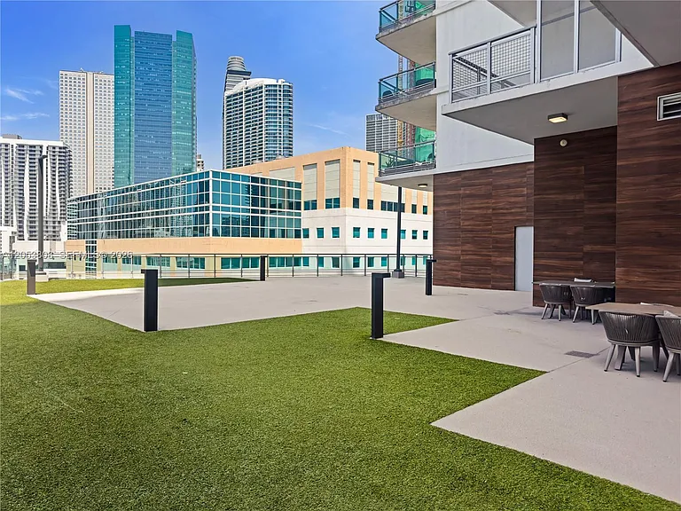 350 S Miami Ave #2102 — Photo 42