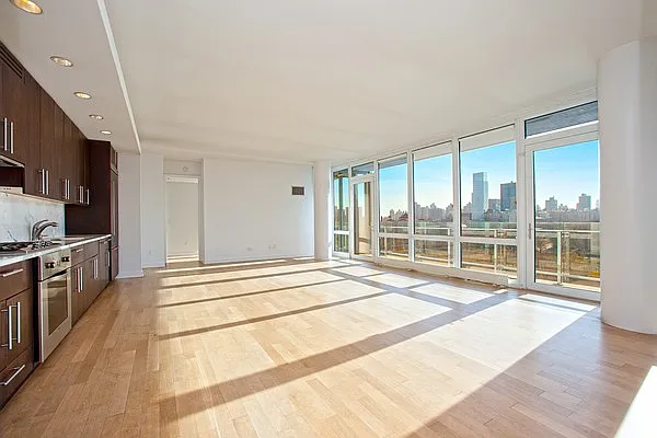 Rented by Weinman International Real Estate, Inc. | media 6