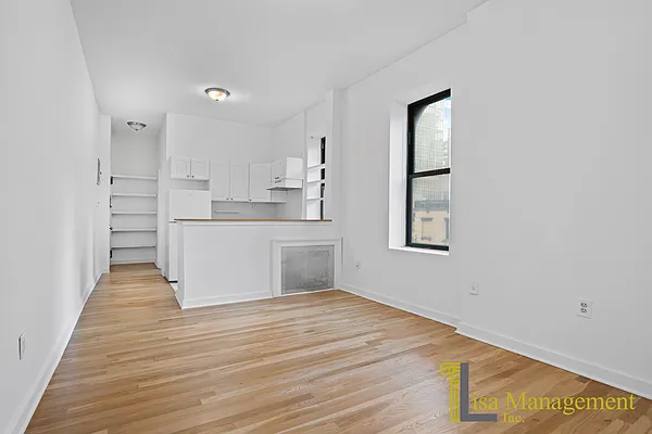 Rented by Lisa Management Inc | media 16