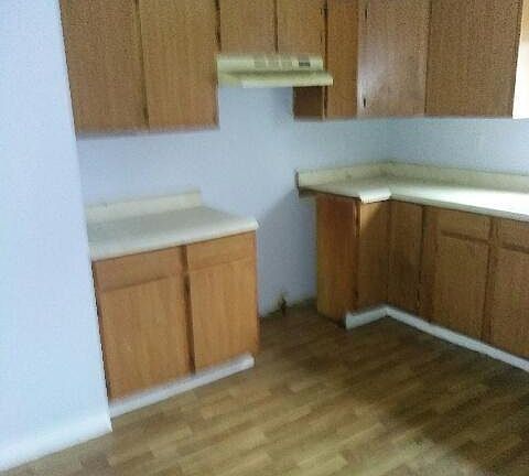 3rd image of 66 Schuele Ave