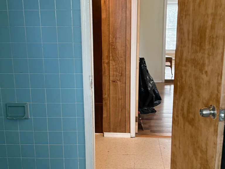 909 Magnolia Ave — Photo 12