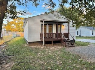 6 Walker Ct, Bowling Green, KY 42101