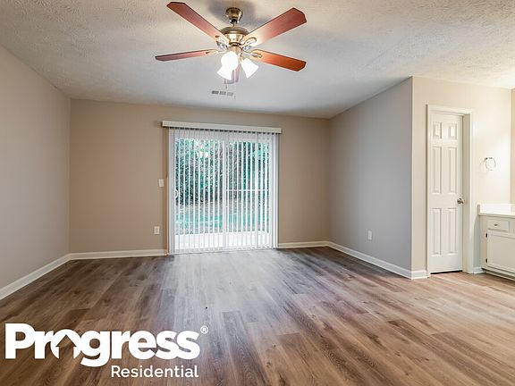 5th image of 3798 Trenton Dr