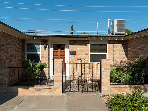 2nd image of 305 El Puente St
