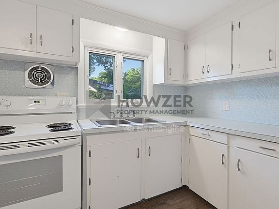 5th image of 14 Ellis Dr