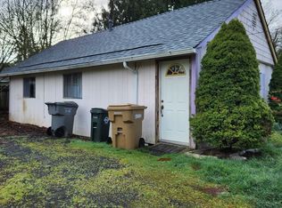 1165 2nd Ave, Sweet Home, OR 97386