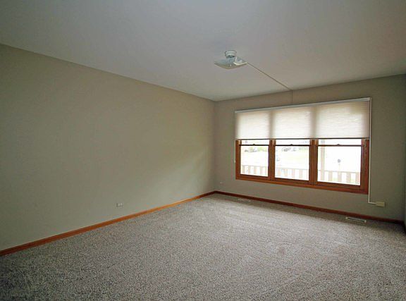 2nd image of 4363 Rolling Hills Dr
