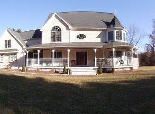 42 Harper Ln, Middleboro, MA 02346