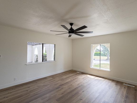 5th image of 32494 Road 132