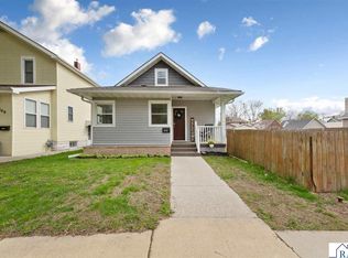 615 Park Ln, Mankato, MN 56001