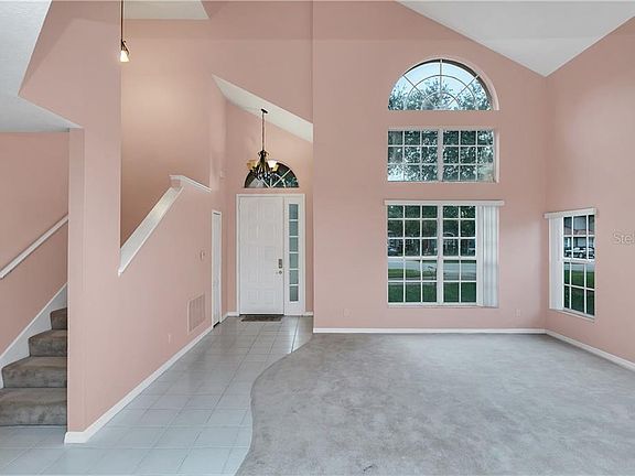 2nd image of 2805 Ballard Ave