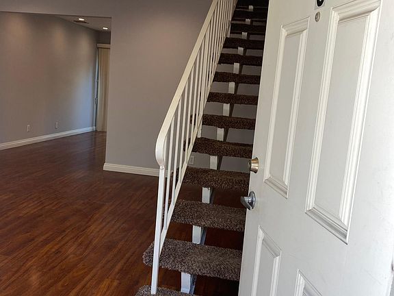 5th image of 234 N Screenland Dr APT C