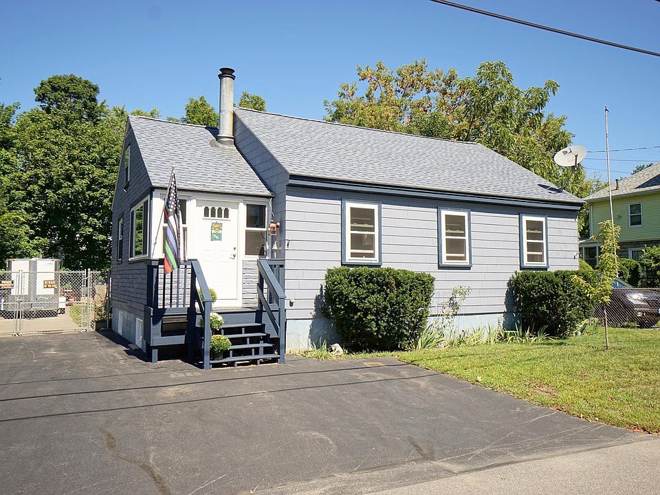 1st image of 102 Bowers St