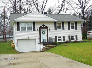 1734 Trinity Rd, Madison, OH 44057