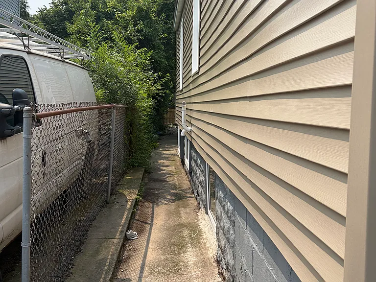 1451 W 17th Ave #1 — Photo 32