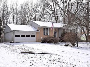 7584 Venice Dr NE, Warren, OH