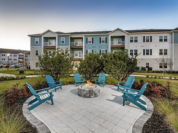 2nd image of 9849 Crosshill Blvd #220