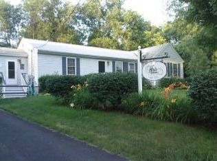 18 Highland St, Hooksett, NH 03106