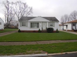 11491 Schwab Dr, Parma, OH