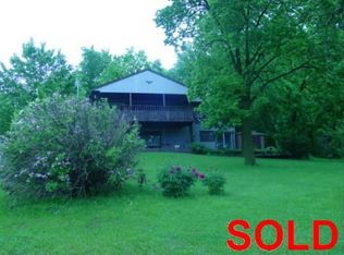 6221 N Lakeshore Dr, Brooklyn, IA 52211