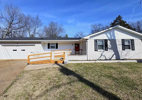 124 Lake Terrace Cir Photo 1